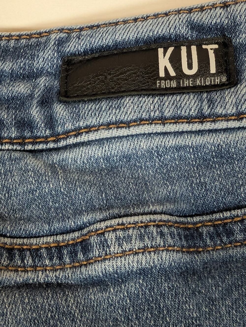 Kut from the Kloth Jeans Women's Size 18W Straight Crop (0815)